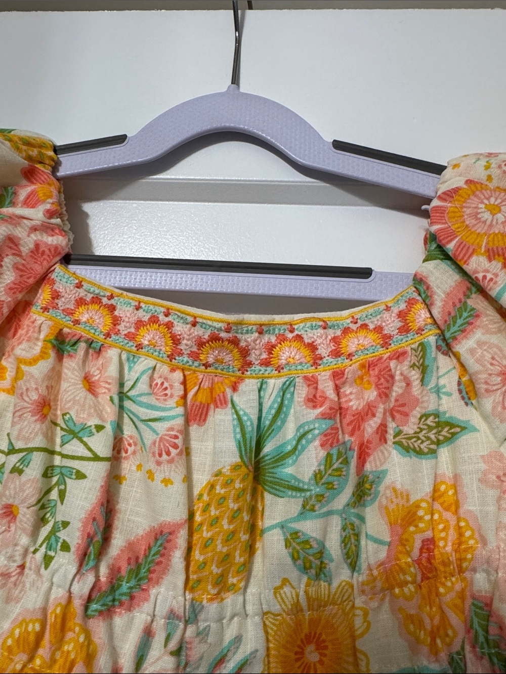 Rachel Zoe Cream Floral & Yellow Pineapple Smocked Puff-Sleeve Dress - Picture 2 of 6
